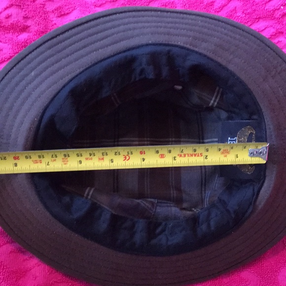 Henschel Hat Co 💯 cotton oil cloth all weather bucket hat rain cap vented USA - Picture 15 of 15